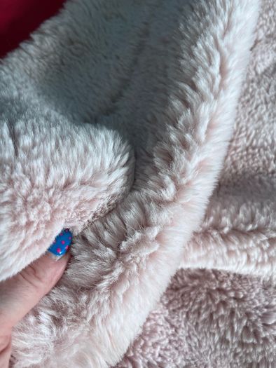 Pink fluffy blanket