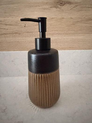 Black & gold soap dispenser