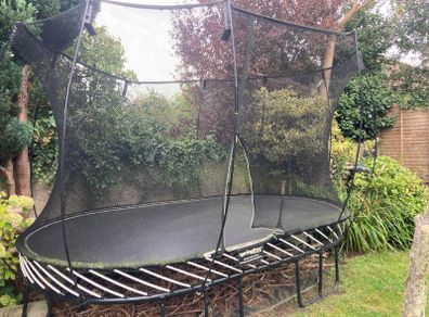Trampoline