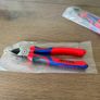 Knipex Snips 180mm Comfort Grip New Model Image 4