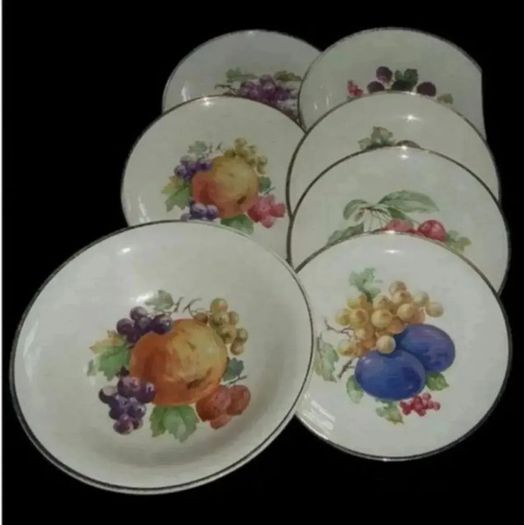 Vintage Serving Bowl Set 22ct Trimmed