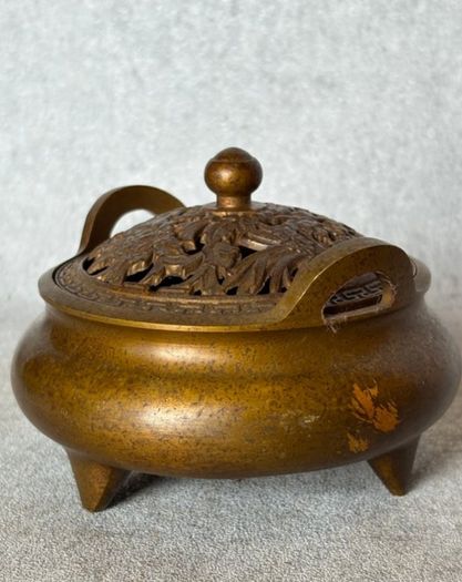Chinese Incense Burner - Bronze, Signed