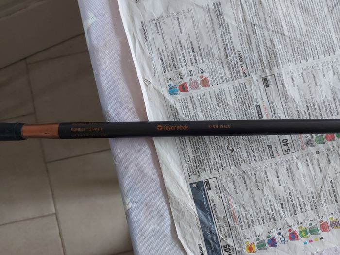 Taylor Made Titanium Bubble Shaft S-90 Plus Driver Golf Club, in very good condition