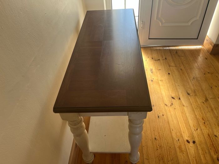 Console table