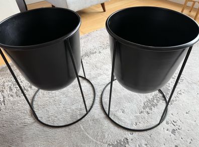 plant pots size XL x 2  M&S  Marks&Spencer