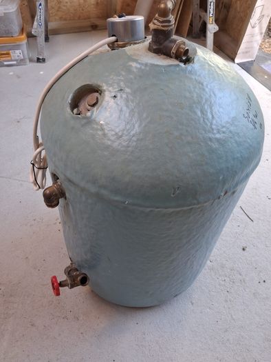 Condensing gas boiler