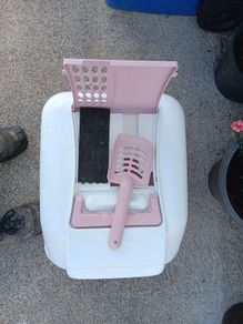 cat litter tray
