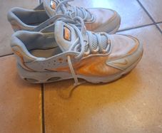 Nike runners size UK 5.5/38.5
