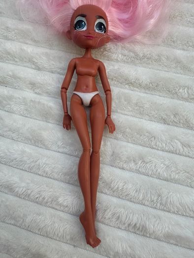 Hairdorables Hairmazing Prom Perfect Fashion Doll WIllow Just Play Pink Hair Used Please see photos