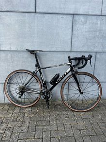 Giant Defy