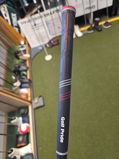 Taylormade R9 Tp Irons