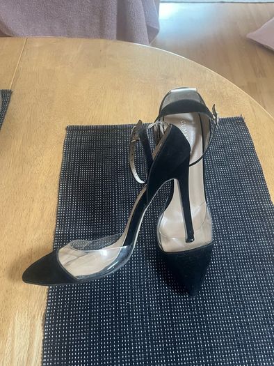 Elegant black shoes