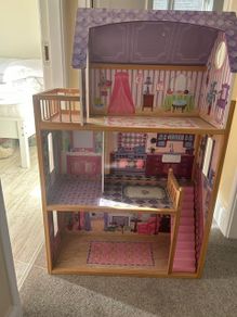 Doll house