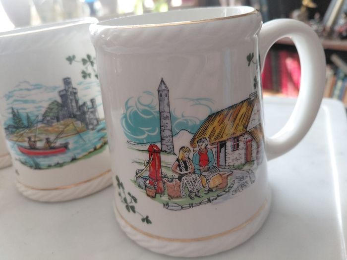 Vintage set of 3 ceramic tea mugs by Carrigaline pottery