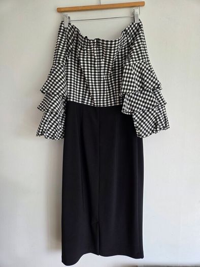 Joseph Ribkoff black and white off shoulders dress