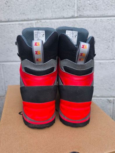 Hiking Boots EU 42 UK 8