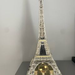 3d eiffel tower