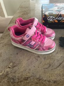 heelys