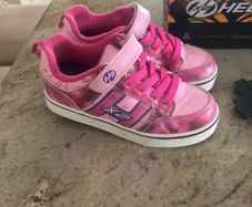 heelys