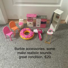 Barbie accessories