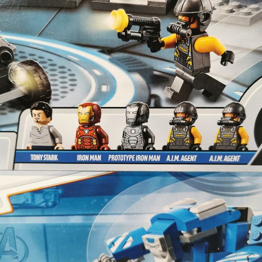 Lego 76125 and 76167 Iron man hall of armour + addon armoury