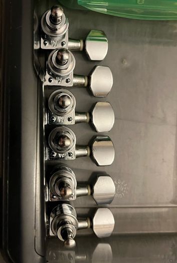Stratocaster machine heads tuners 6 line electric guitar Jackson esp Ibanez charvel telecaster Fender parts accessories
