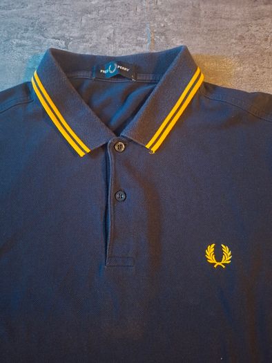Fred Perry Navy Blue Polo Shirt Yellow Gold Twin Tip Laurel Size L