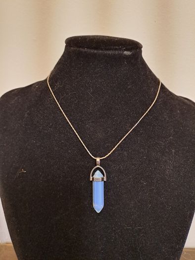 Blue Crystal Point Necklace Gift Boxed