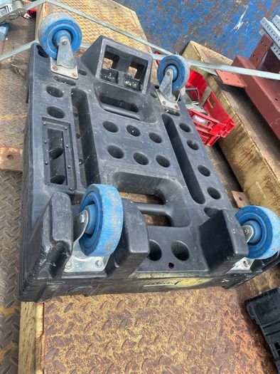 Heavy duty dolly