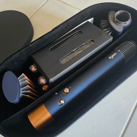 dyson airwrap