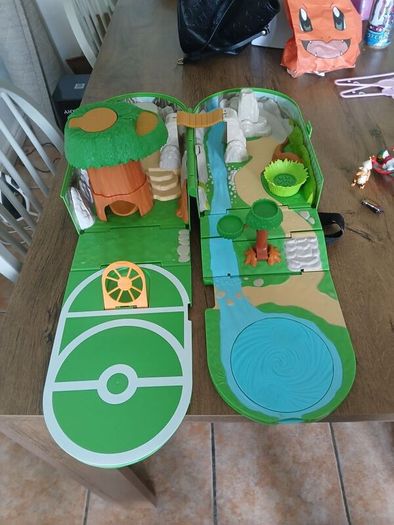 pokemon fold out playset