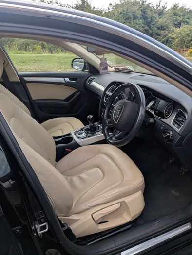 Audi A4 2014