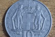 Greece 1968, 10 Drachma Coin - free standard postage