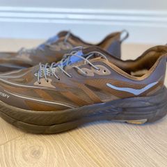 Satisfy x Hoka One One Mafate Speed 4 Lite Coffee