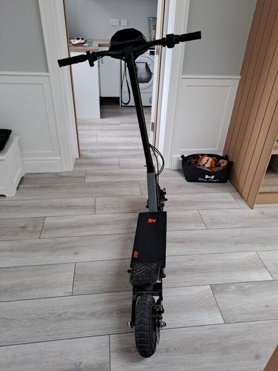 E scooter,  G2,