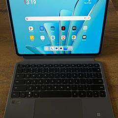 OnePlus Pad 2 (Mint Condition) + Original Smart Keyboard, Extra Case & Anker 45W Charger - Full Bundle!
