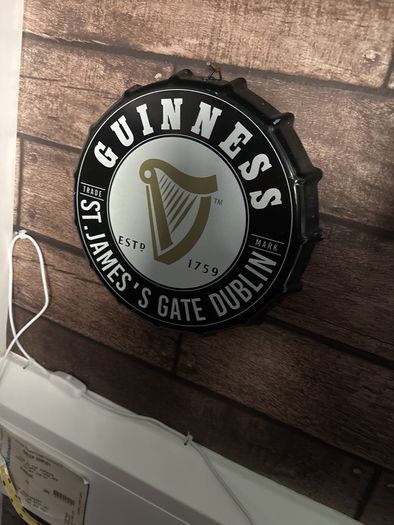 metal beer signs