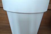 NEW.plastic plant pot