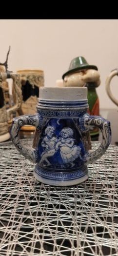 October fest beer mugs