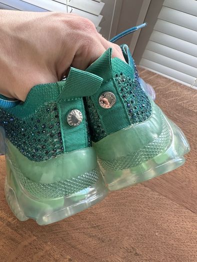 Steve Madden  runners