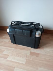 Givi trekker topbox