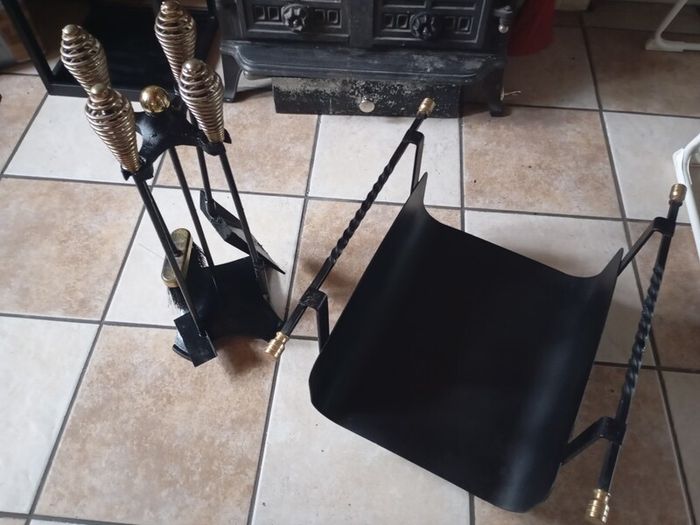 Fireplace accessories
