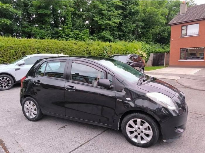 2008 Low miles Yaris 42k kilometers only