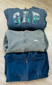 3 x Kids hoodies age 5-6 GAP and Slazenger