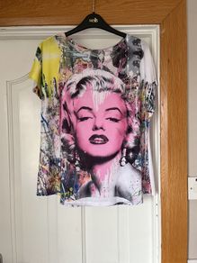 Marilyn T shirt