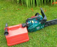 chainsaw