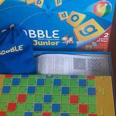 Scrabble Junior & oLud
