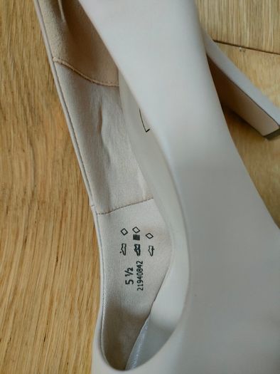 Ladies court nude M&S