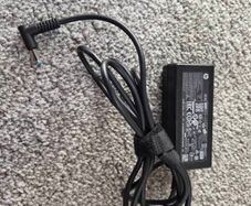 HP 45W laptop charger battery power supply