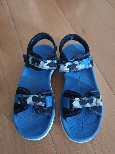Clarks Boys sandals